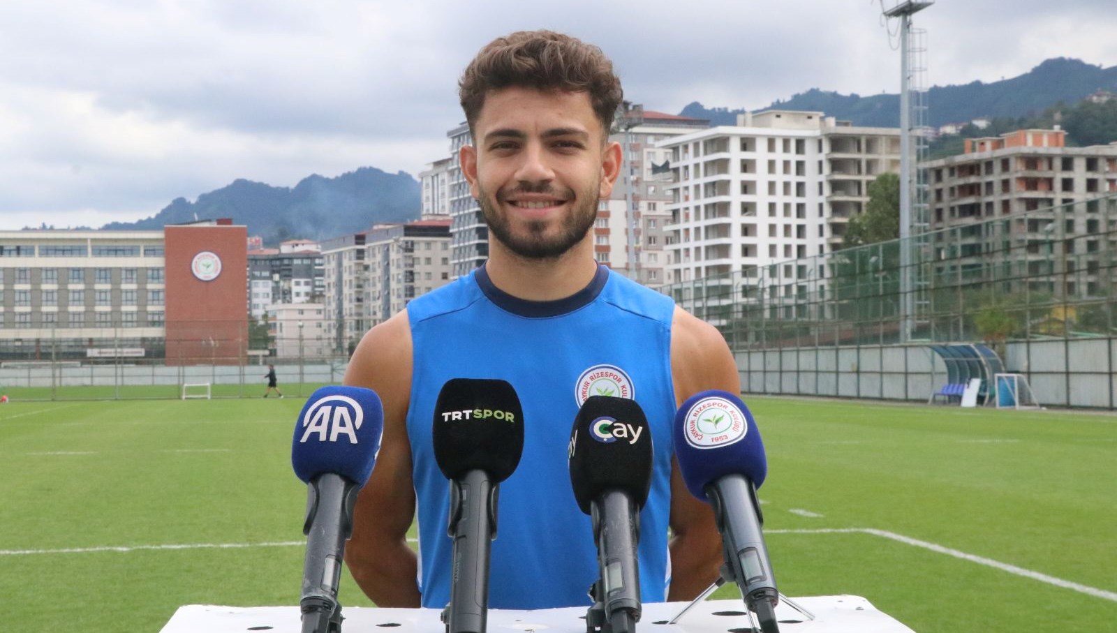 mithat pala tek amacim rizespora hizmet etmek Fpnw2MZq