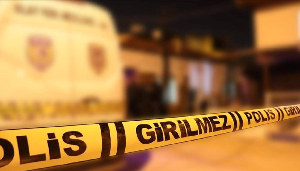 cocuklarin oldugu cay bahcesine kaya parcalari dustu jAEBkSgZ.jpg