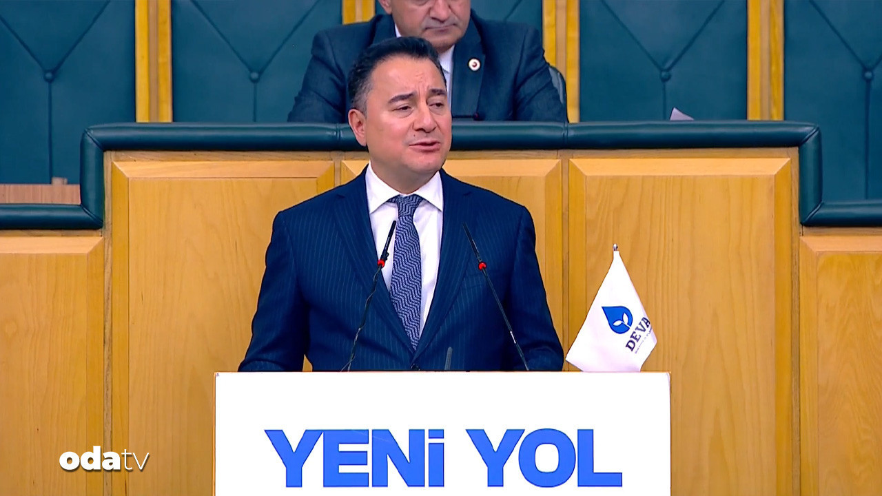 ali babacan bizim hicbir partiyle derdimiz yok MNQ7XXgs.jpg
