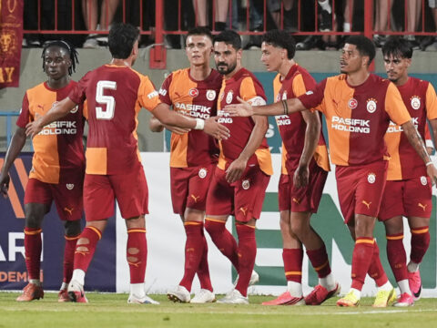 Galatasaraydan farkli galibiyet sezona iyi basladi 1t7BRMGH